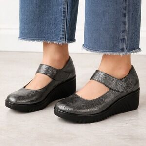 Fly London Lato Wedge Mary Jane Sz 7.5 Metallic Pewter Silver Designer Comfort